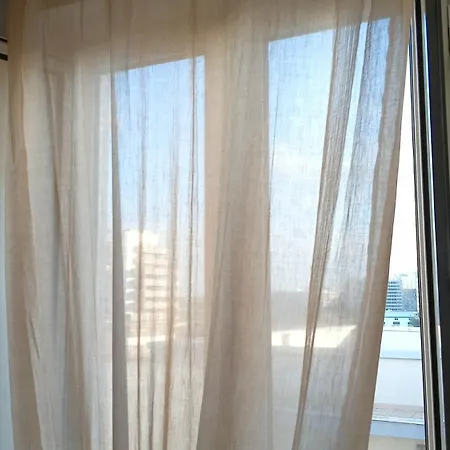 Lorenz Guest house *