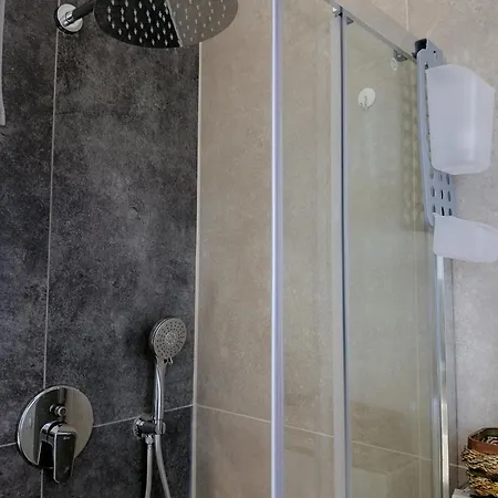 Lorenz بيت ضيافة